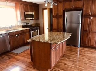 71 School St #2, Somerville, MA 02143