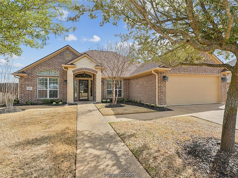 1st image of 2602 Colony Vista Dr