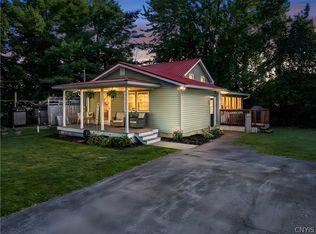 276 Stewarts Corners Rd, Pennellville, NY 13132