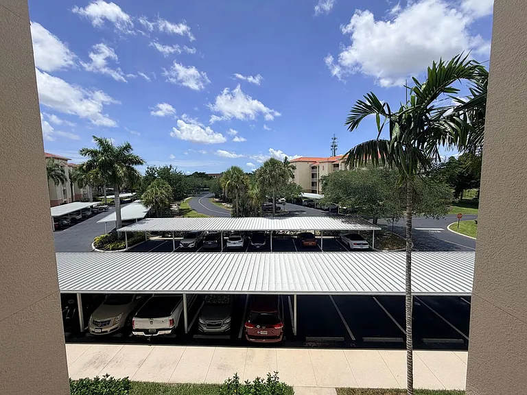 4013 Palm Tree Blvd #301 — Photo 30