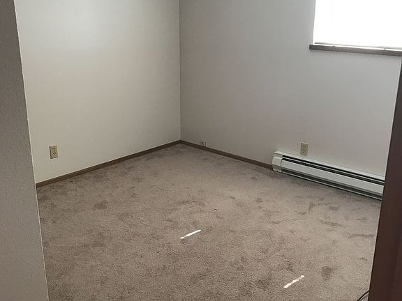 2nd image of 219 NE Kettle St APT C1