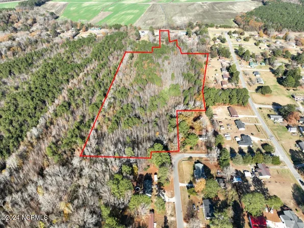 804 Greenwood Boulevard, Princeville, NC 27886