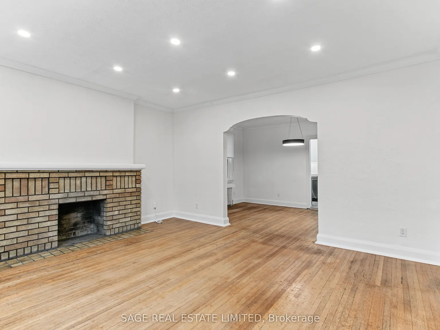 2 bed, $2,950 — Photo 3