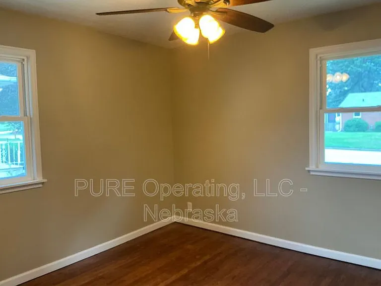 3500 N 60th St — Photo 14