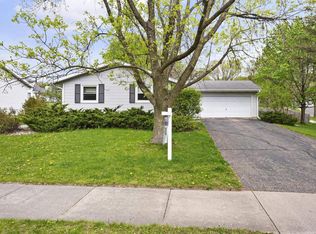 2313 Muir Field Rd, Madison, WI 53719