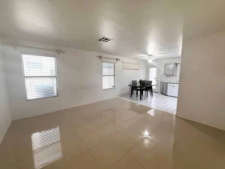 1778 Blue Ribbon Dr — Photo 7
