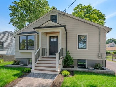 42 Brookline St, Watertown, MA, 02472