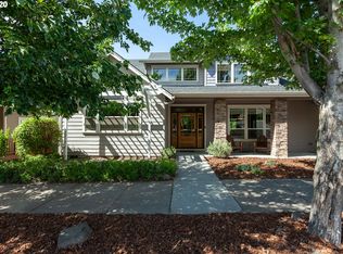 3006 Eugene St, Hood River, OR 97031