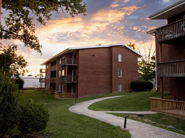 Town & Country Apartments