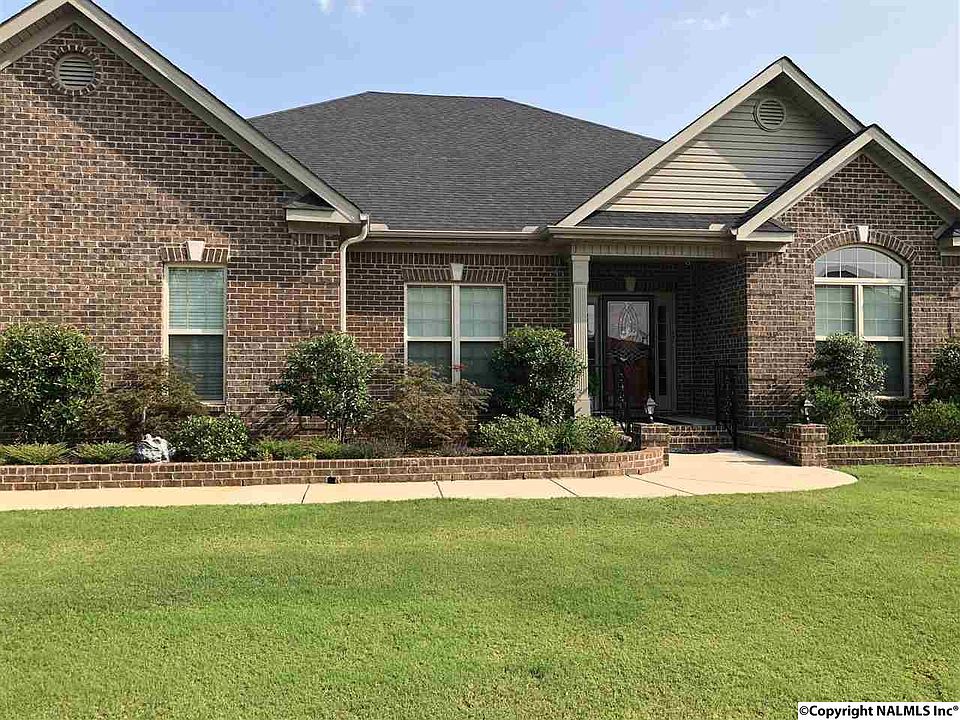 1st image of 232 Nettles Dr