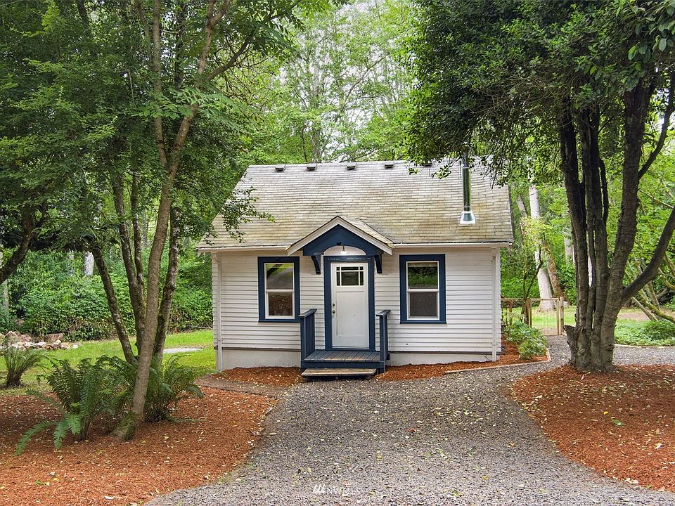 1st image of 8464 NE Lovgreen Road W