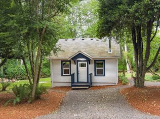 8464 NE Lovgreen Rd W, Bainbridge Island, WA 98110