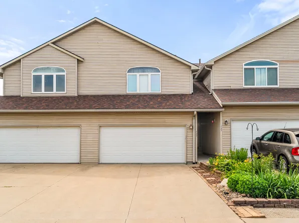 723 Kitterman Cir, Norwalk, IA 50211