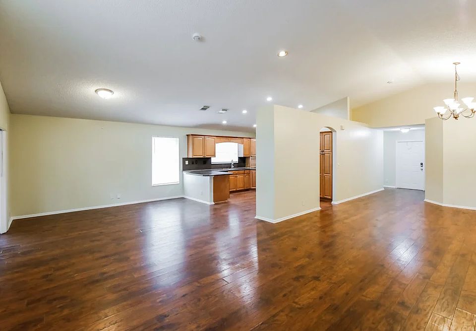 1st image of 4192 SW 32nd Way