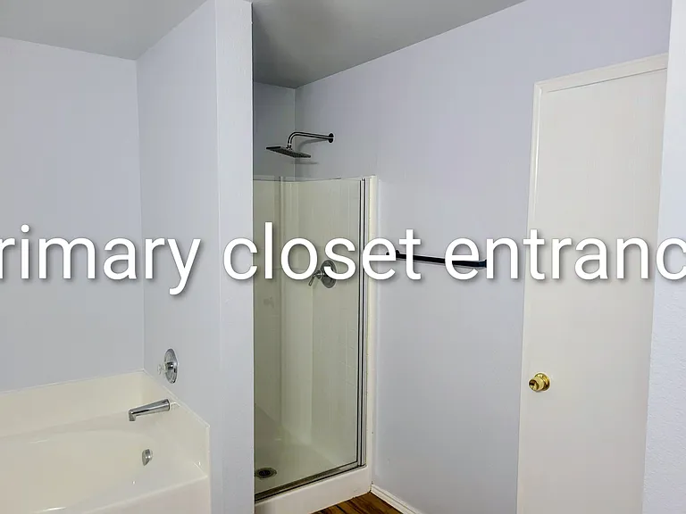 9105 Warren Dr — Photo 15