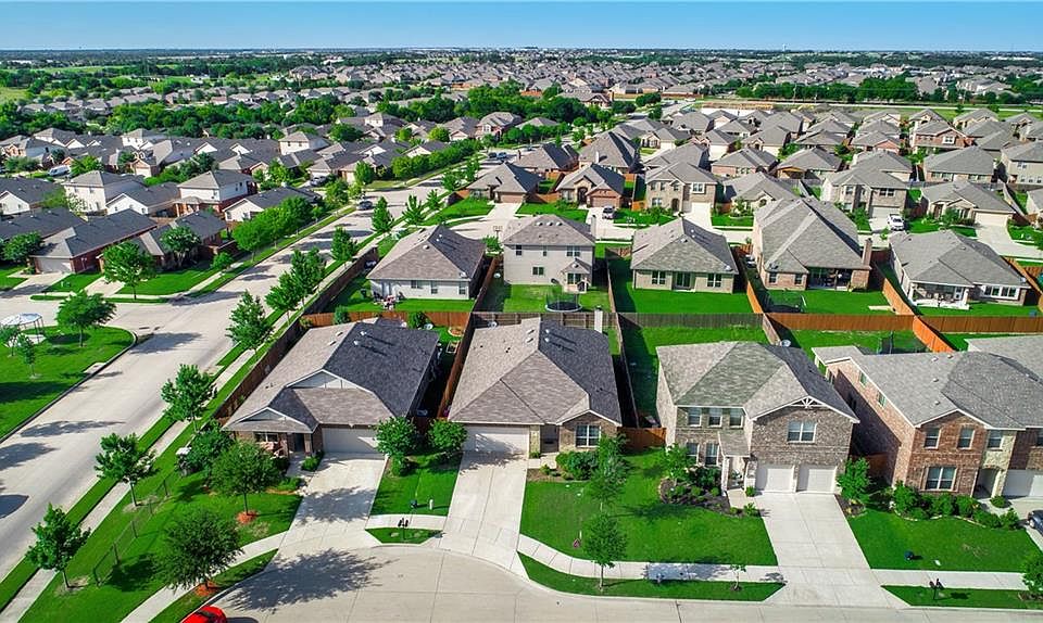 1st image of 4120 Dragonfly Ct