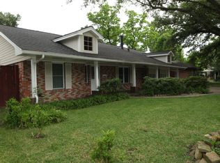 10511 Hazelhurst Dr, Houston, TX 77043