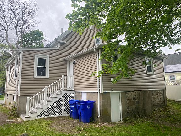 3rd image of 75 Deering Sq