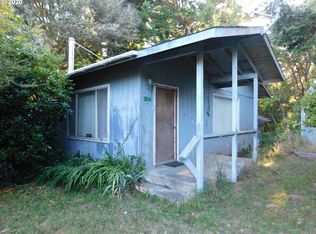 42737 Ellmor Ln, Pt Orford, OR 97465