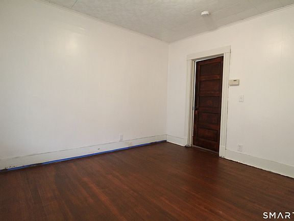 3rd image of 92 Stewart St #1