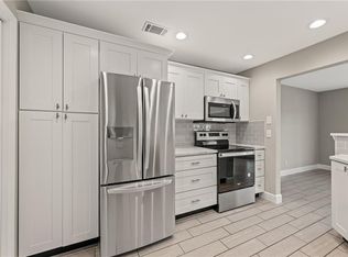 207 Mill Pond Rd, Roswell, GA 30076