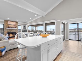 The Abbey Villas, Fontana, WI 53125