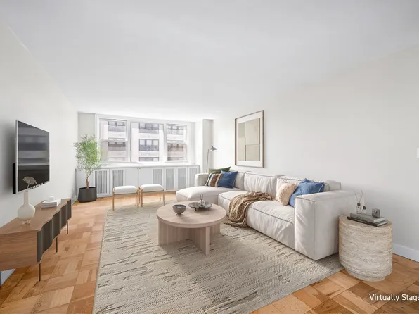 77 Seventh Avenue 10N image 1 of 8
