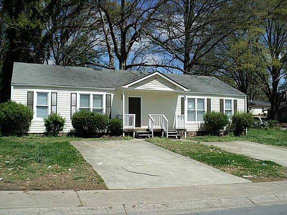 2nd image of 333 Roosevelt Cir