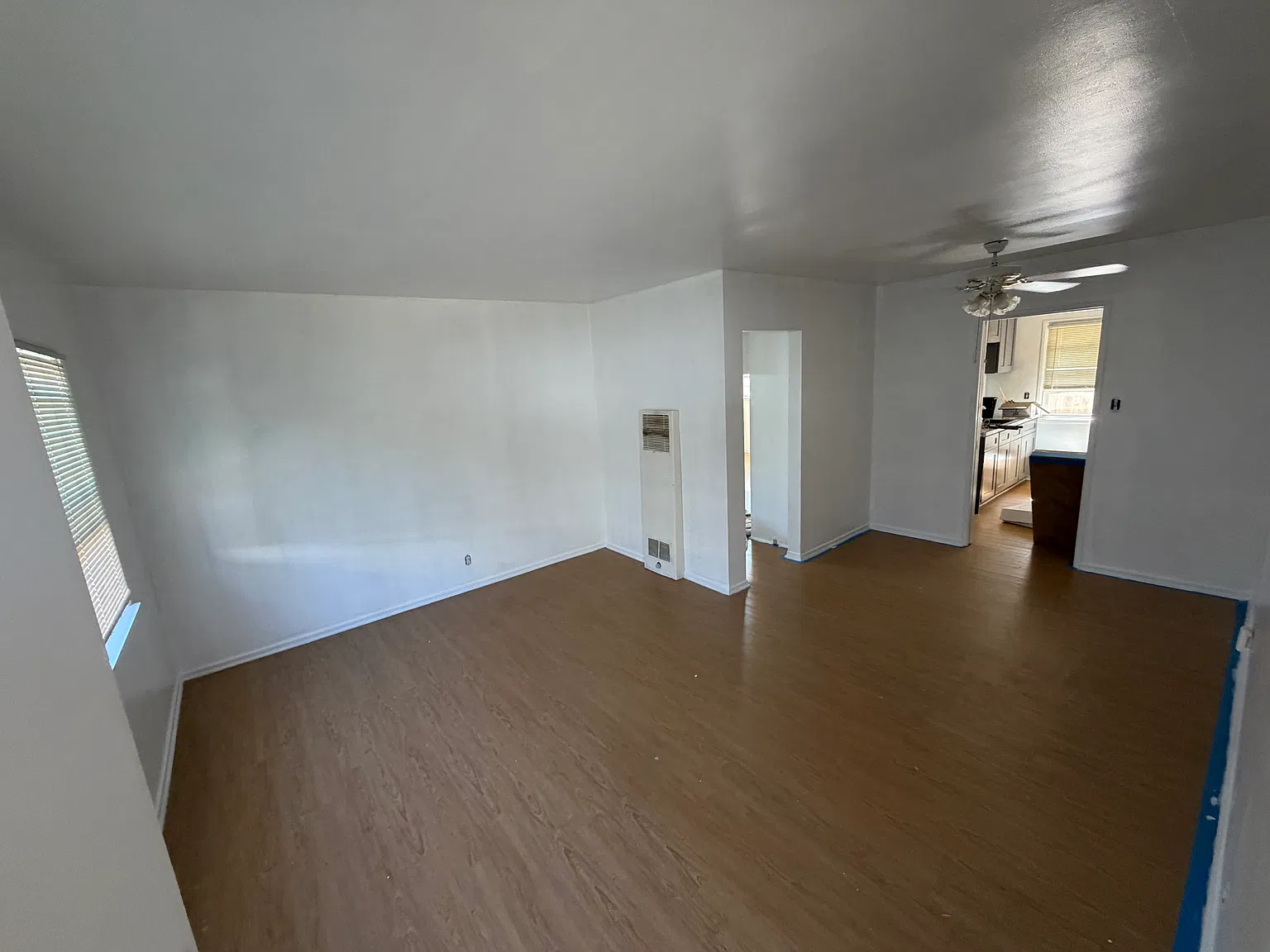 2 bed, 800 sqft, $2,200 — Photo 2