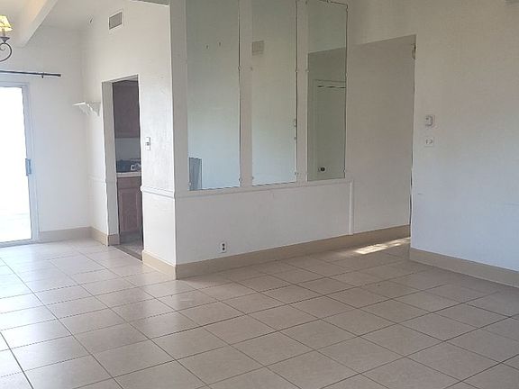 2nd image of 11641 Andes St