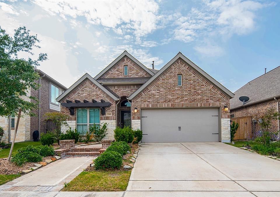 1st image of 15506 Lake Meridian Dr