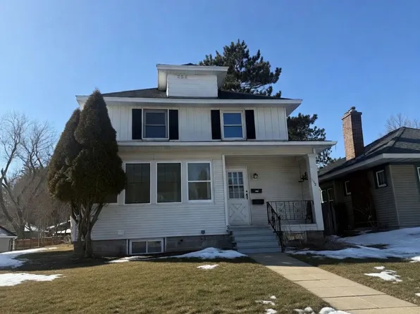 1729 Woodland Ave, Duluth, MN 55803