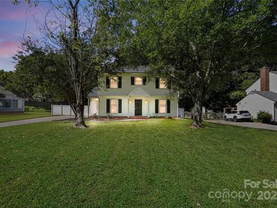 402 Bass Ln, Charlotte, NC, 28270