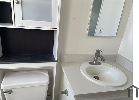 3rd image of 8851 Baring Cross St #2
