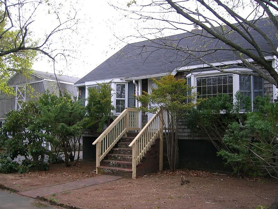 2nd image of 15 Krochmal Rd