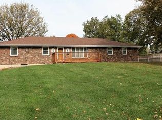 12424 E 42nd St S, Independence, MO 64055