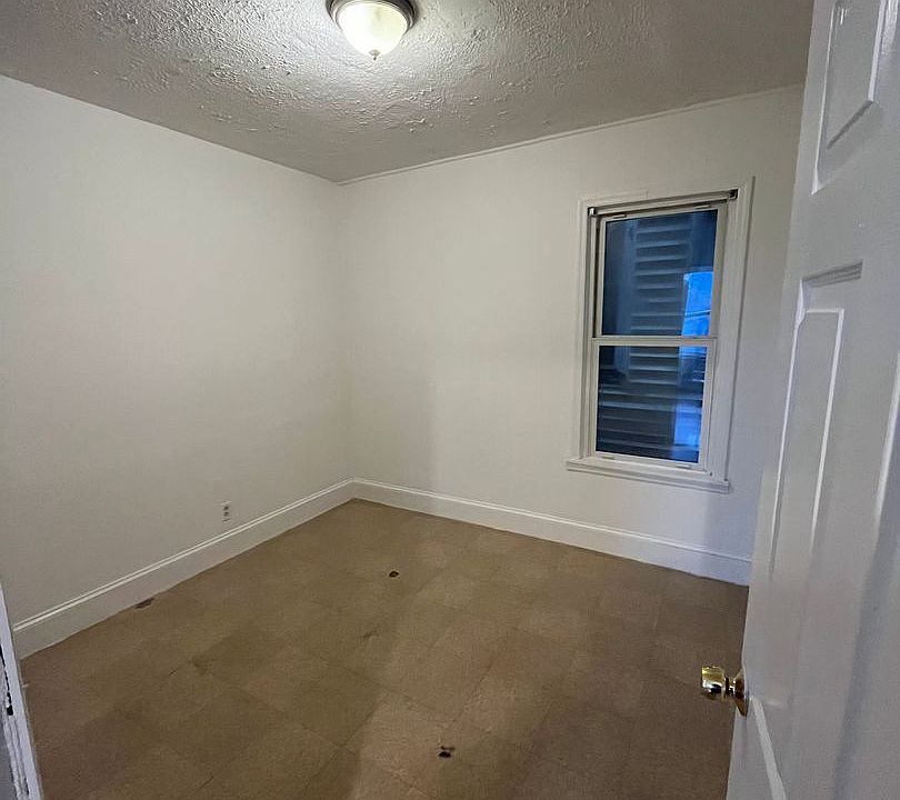 1st image of 730 Jay St APT 1