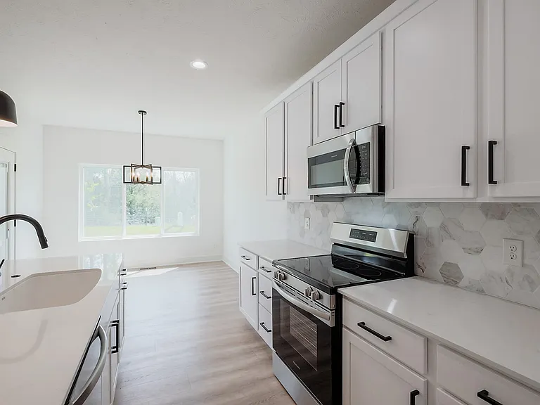 4917 Spire St — Photo 9