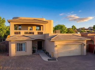 705 Chihuahua Rd NE, Rio Rancho, NM 87144