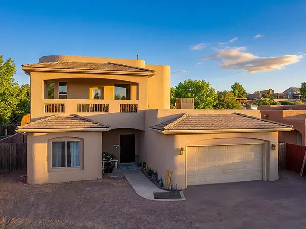 705 Chihuahua Rd NE, Rio Rancho, NM 87144