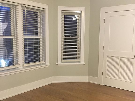 3rd image of 4814 N Paulina St #2F