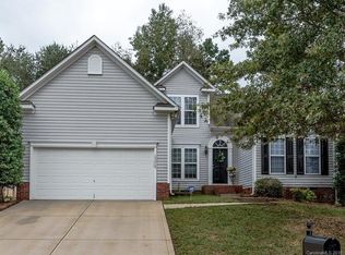 12016 Harmon Ln, Pineville, NC 28134