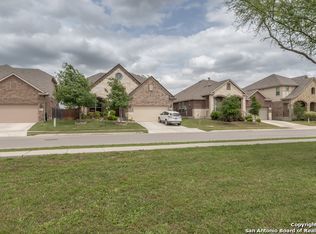 637 Bison Ln, Cibolo, TX 78108