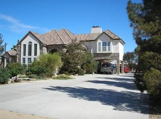 14685 Riverside Dr, Apple Valley, CA 92307