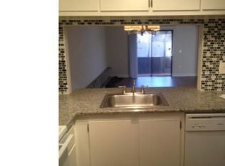 136 NW 93rd Ave, Pembroke Pines, FL 33024