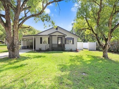 5623 13th St, Zephyrhills, FL, 33542