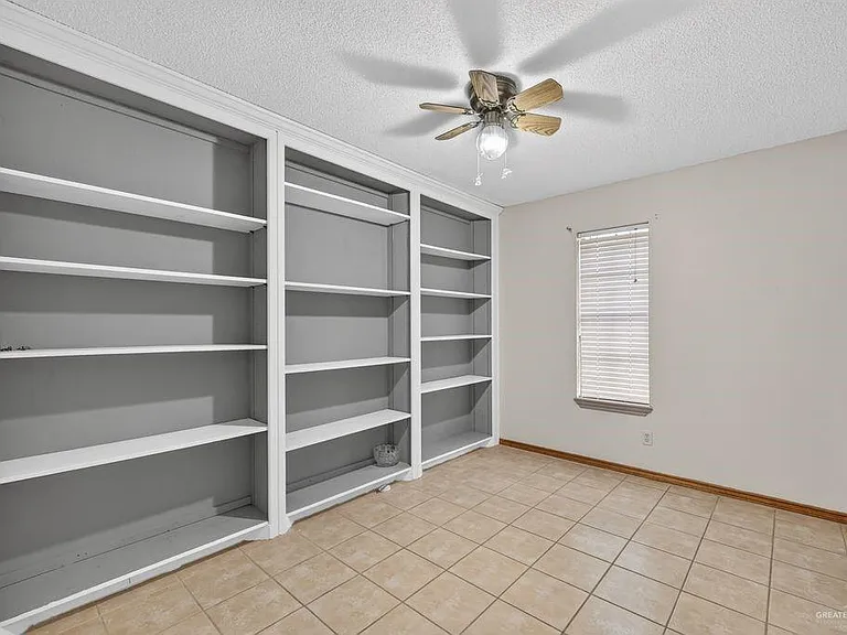 3101 Goldcrest Ave — Photo 12