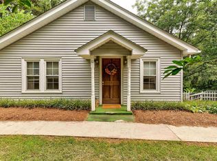 10 Arlington Rd, Greer, SC 29651