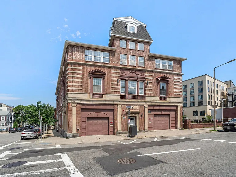 119 Dorchester St #7 — Photo 18