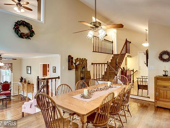 5th image of 12837 Valleywood Dr